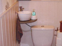 WiCi Mini, Handwaschbeckenauf das WC anpassbare - Herr und Frau B (88) - 2 auf 2